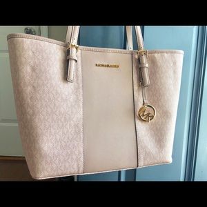 Michael Kors Tote